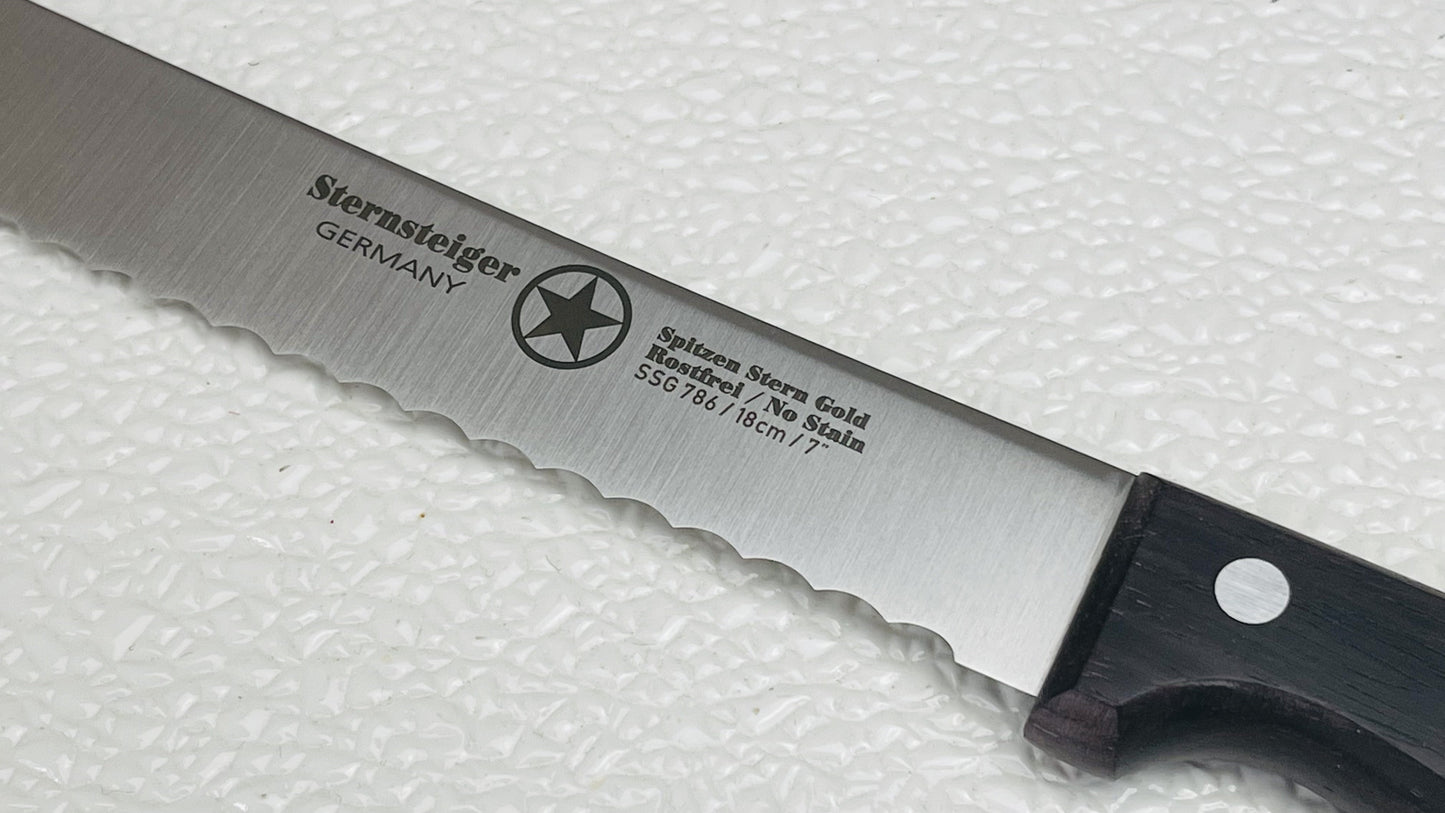 Sternsteiger bread knife with wooden handle